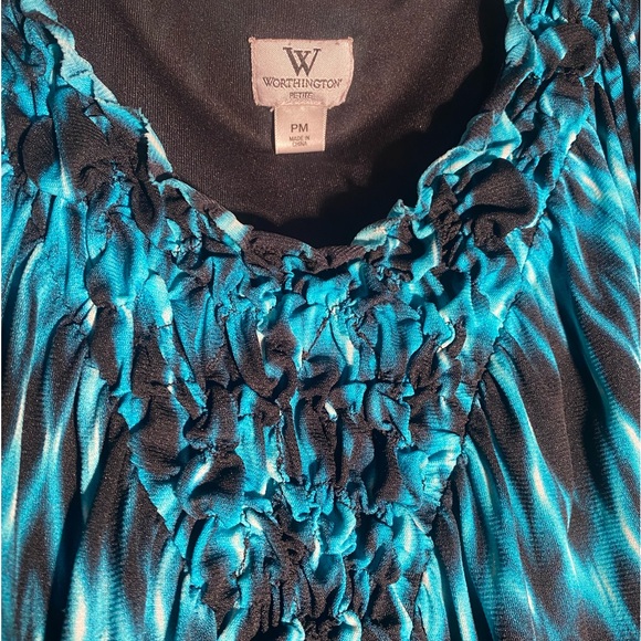 Worthington, size petite PM, black and turquoise top. - Picture 2 of 4